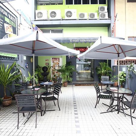 Oyo 103 V'La Garden Hotel Куала Лумпур Екстериор снимка