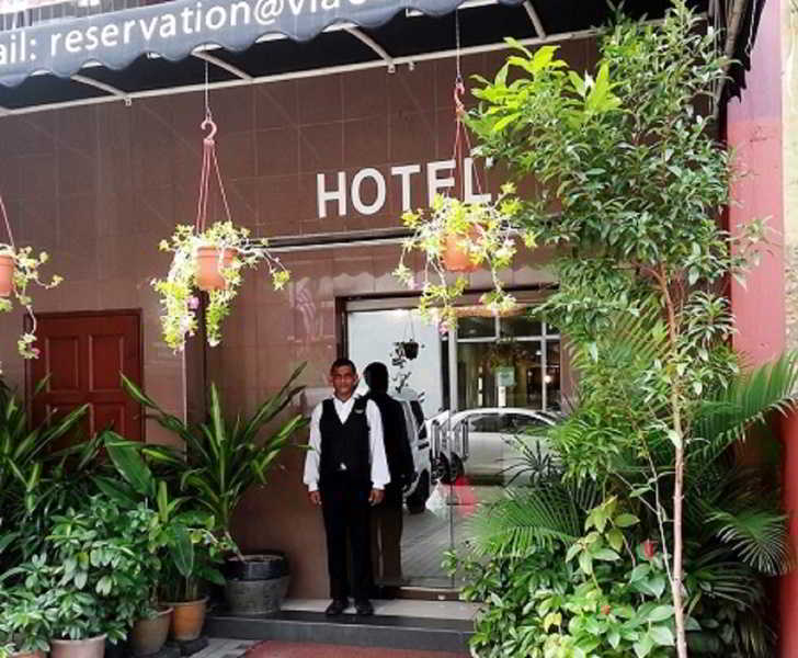 Oyo 103 V'La Garden Hotel Куала Лумпур Екстериор снимка