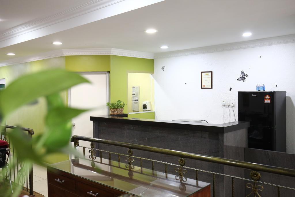 Oyo 103 V'La Garden Hotel Куала Лумпур Екстериор снимка