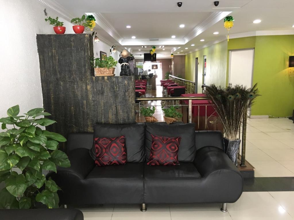 Oyo 103 V'La Garden Hotel Куала Лумпур Екстериор снимка