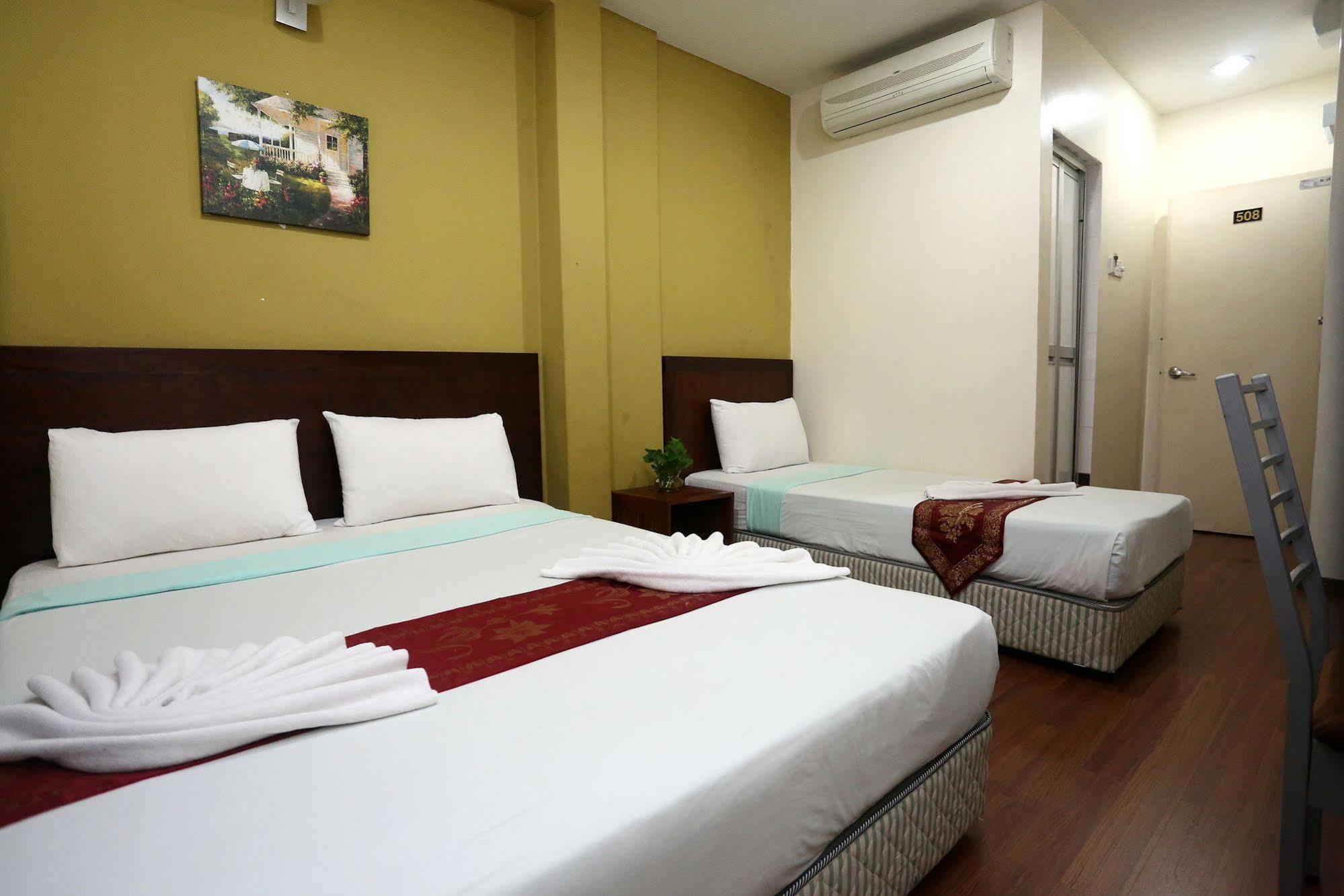 Oyo 103 V'La Garden Hotel Куала Лумпур Екстериор снимка