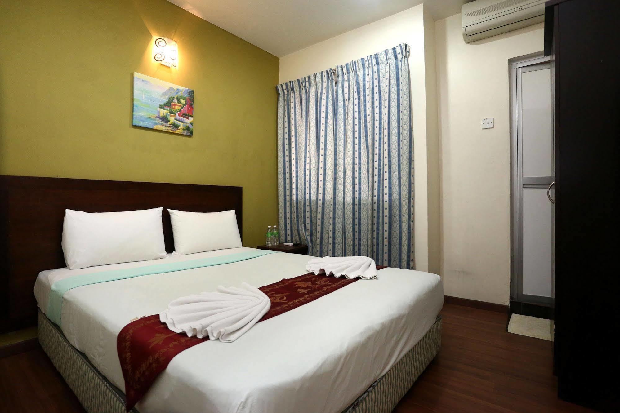 Oyo 103 V'La Garden Hotel Куала Лумпур Екстериор снимка